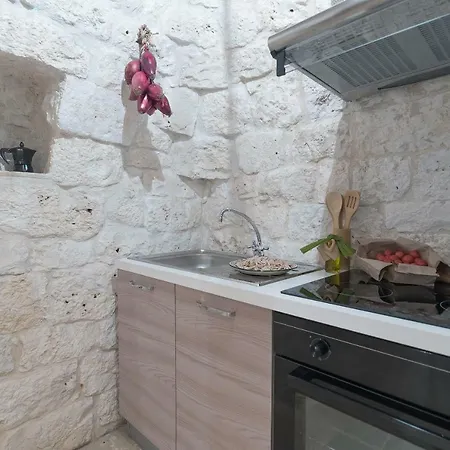 Vila Hansel And Gretel